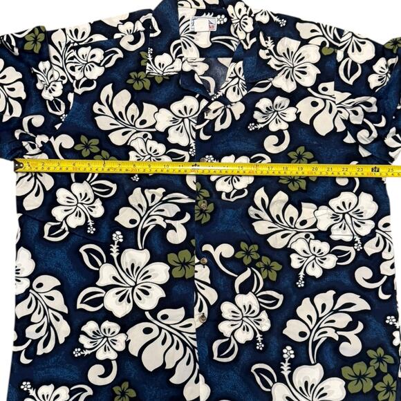 Hawaii Blue, Gray And White Floral Print Cotton Aloha Shirt Size XL - Picture 3 of 4